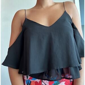 Women's Flowy Crop Top Medium